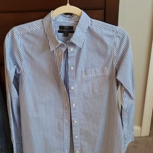 J.Crew classic slim stretch perfect shirt.